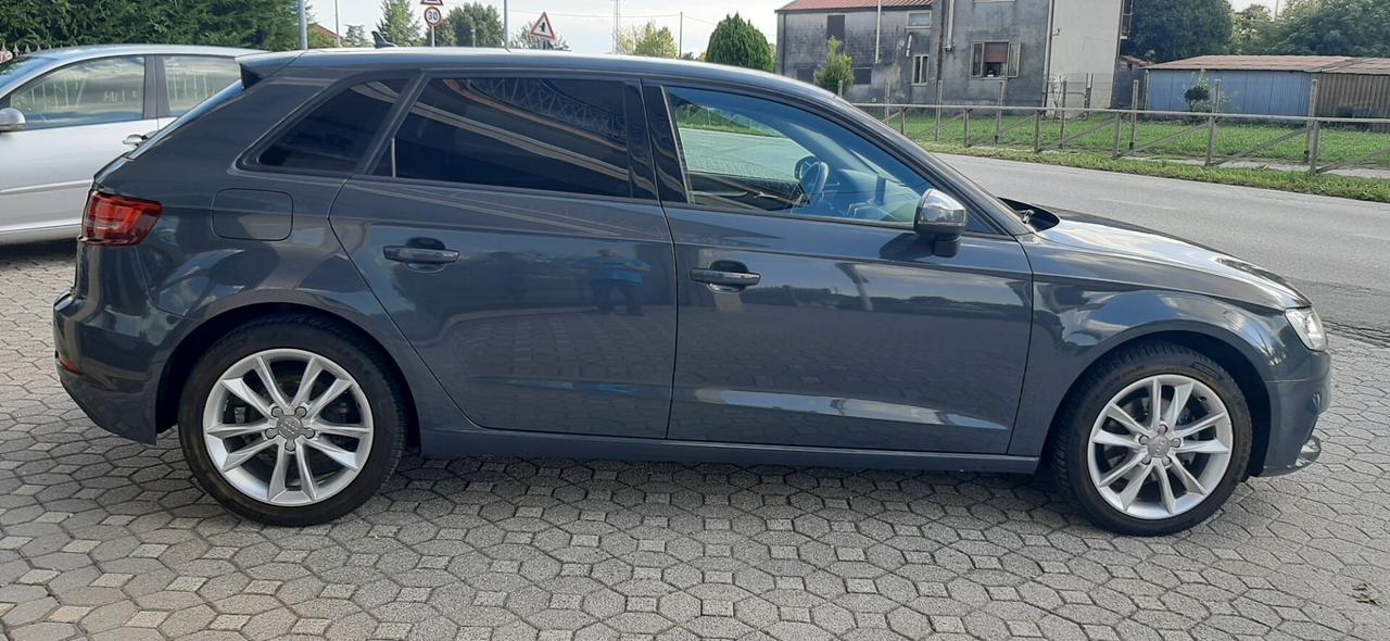 Audi A3 SPB 2.0 TDI 150 CV AUTOM S tronic Business