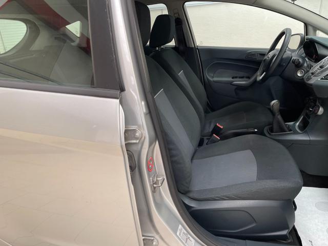 Ford Fiesta + 1.2 82CV 5 porte Ok Neopatentati