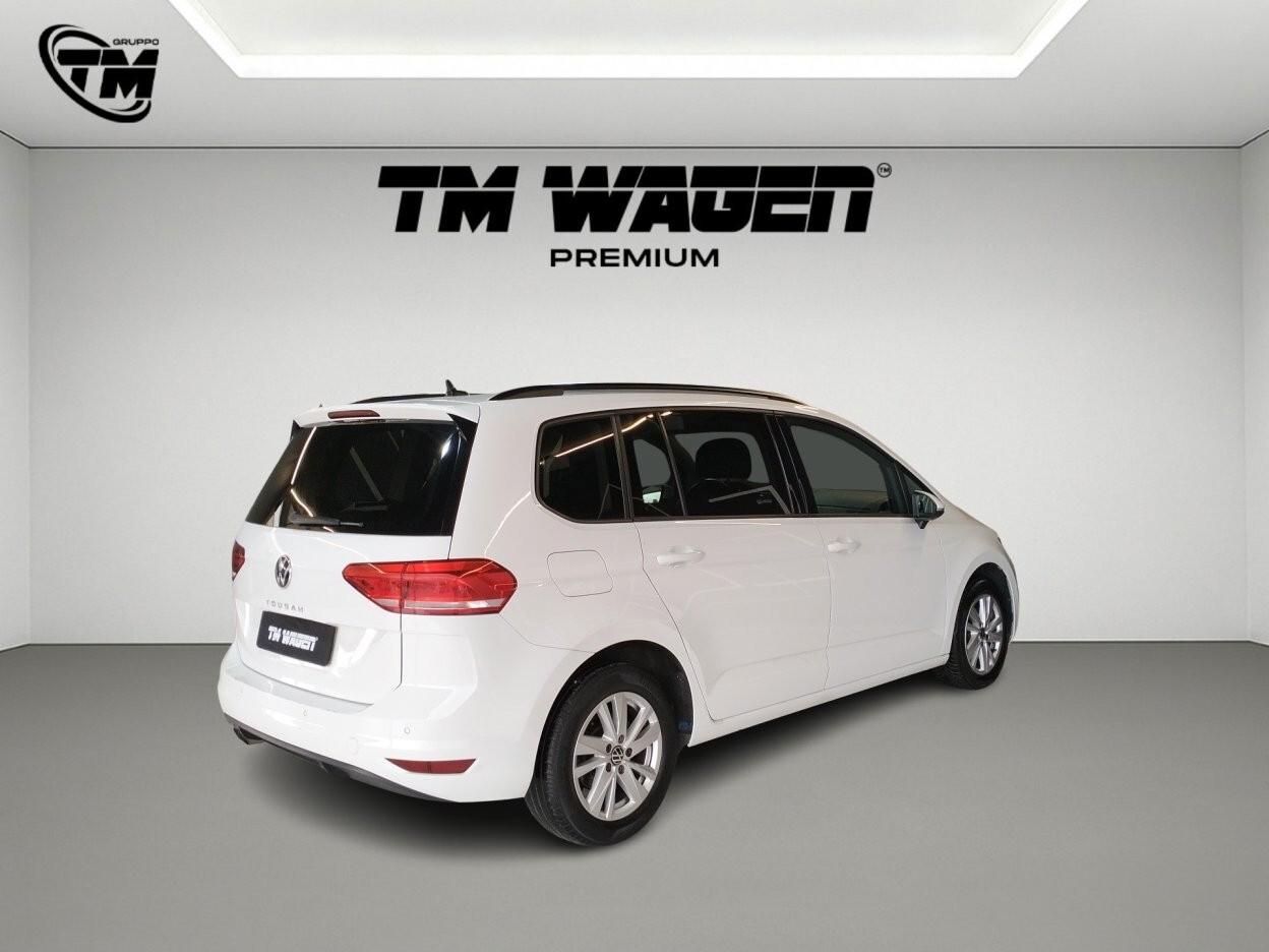 Volkswagen Touran 2.0 tdi Executive dsg - 7 POSTI