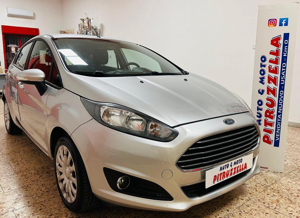 Ford Fiesta 1.5 TDCi 75CV 5 porte Business