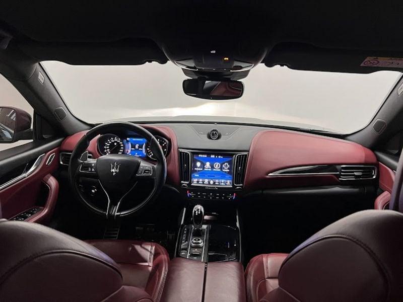 Maserati Levante V6 Diesel 250 CV AWD