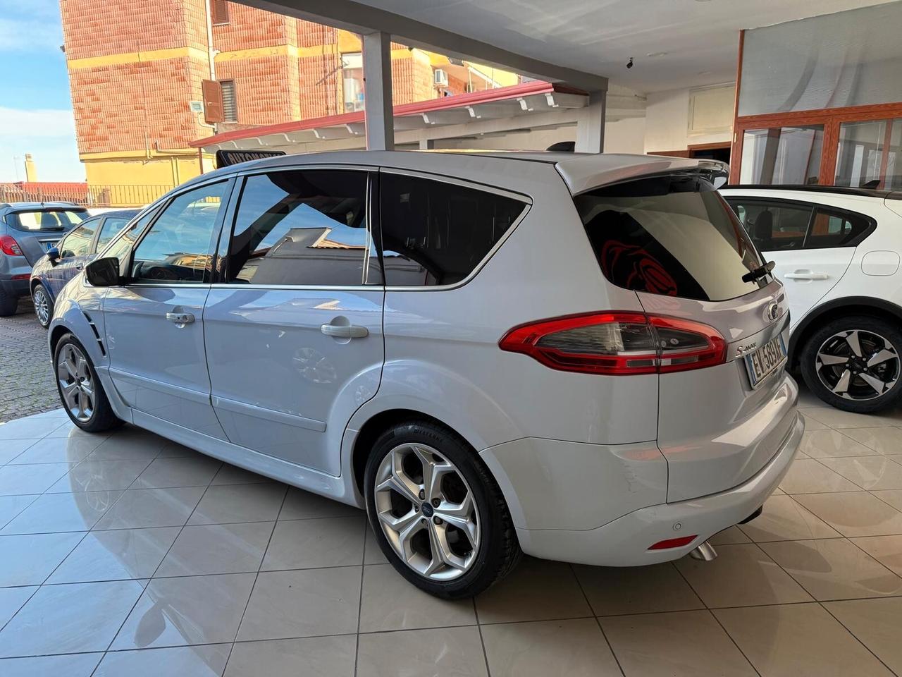 FORD S-MAX 2.0 DIESEL 7 POSTI 2012