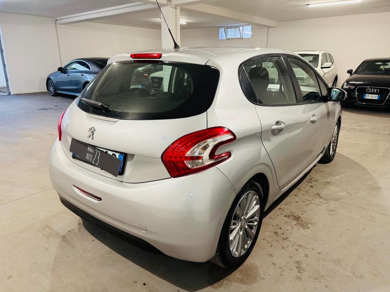 Peugeot 208 1.2 GPL*82 CV*5 PORTE*NEOPATENTATI*