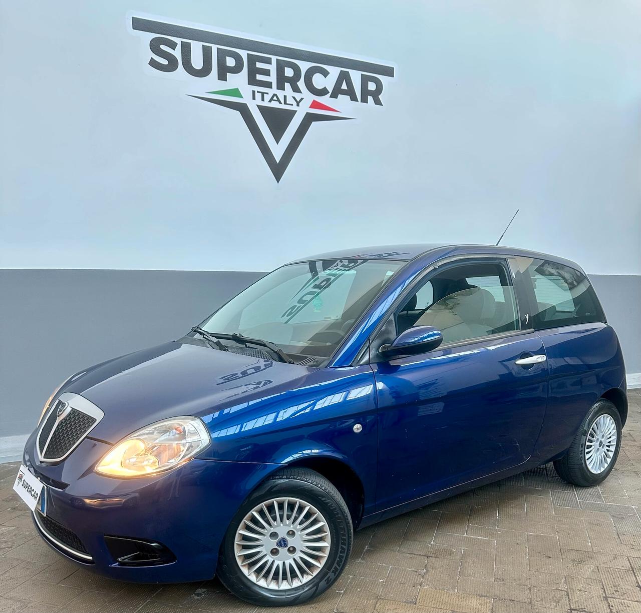 Lancia Ypsilon 1.2 Benzina (Euro 4), ok neopatentati, perfetta.