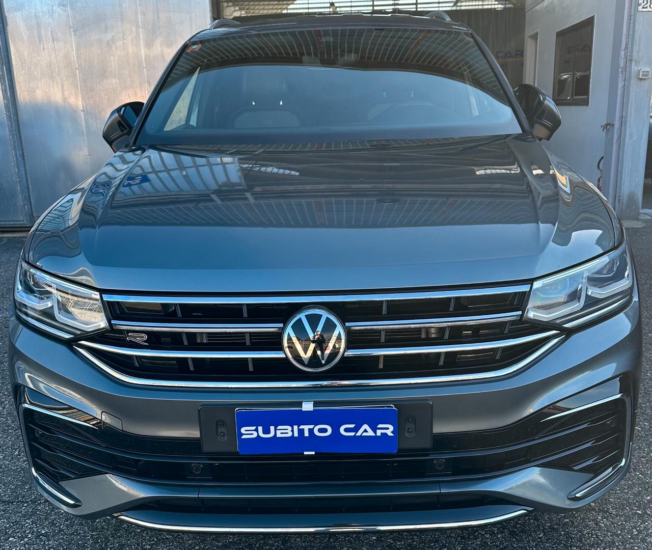 Volkswagen Tiguan Allspace 2.0 TDI SCR DSG 4MOTION R-Line 7 posti