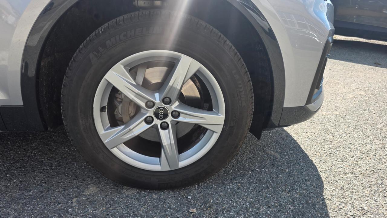 Audi Q5 40 TDI 204 CV quattro S tronic Business Advanced