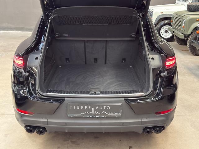 PORSCHE Cayenne Coupé 3.0 V6