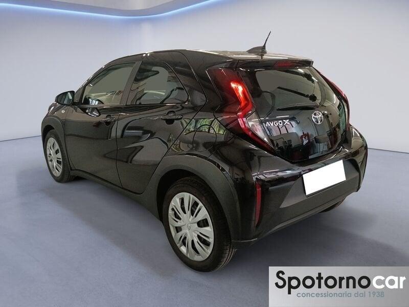 Toyota Aygo X 1.0B (72 CV) Active