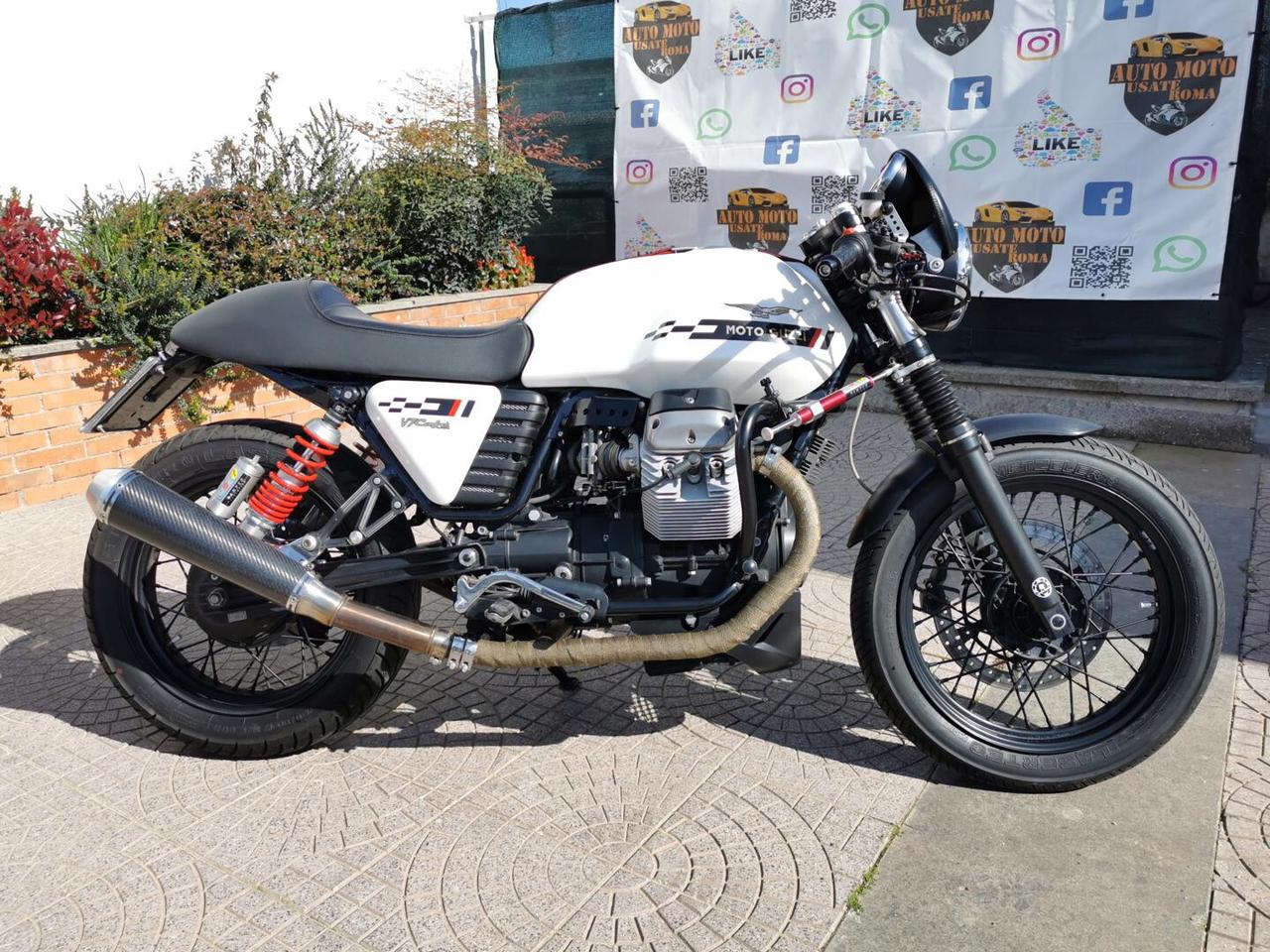 Moto Guzzi V7 CAFè CLASSIC - 2012 - RATE AUTO MOTO SCOOTE