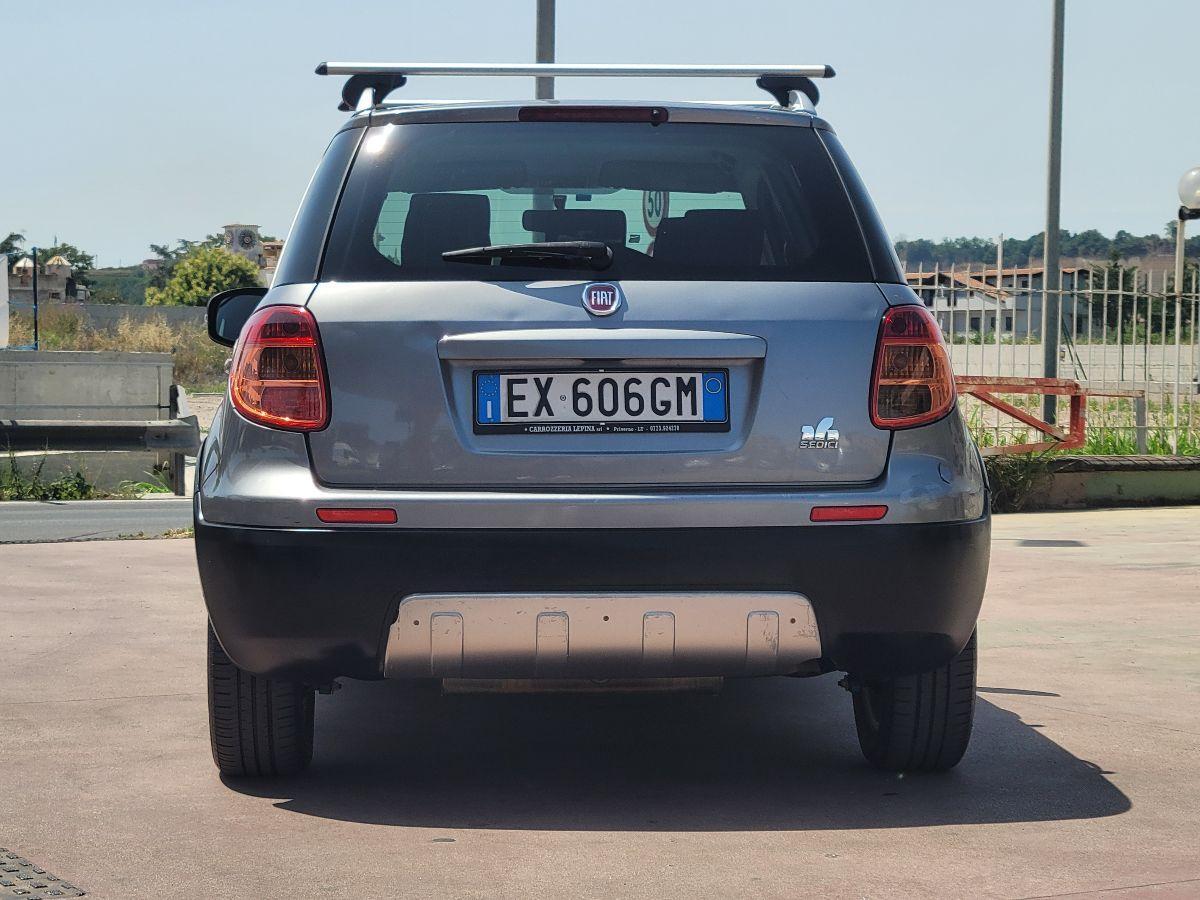 FIAT - Sedici - 1.6 4x2 Emotion