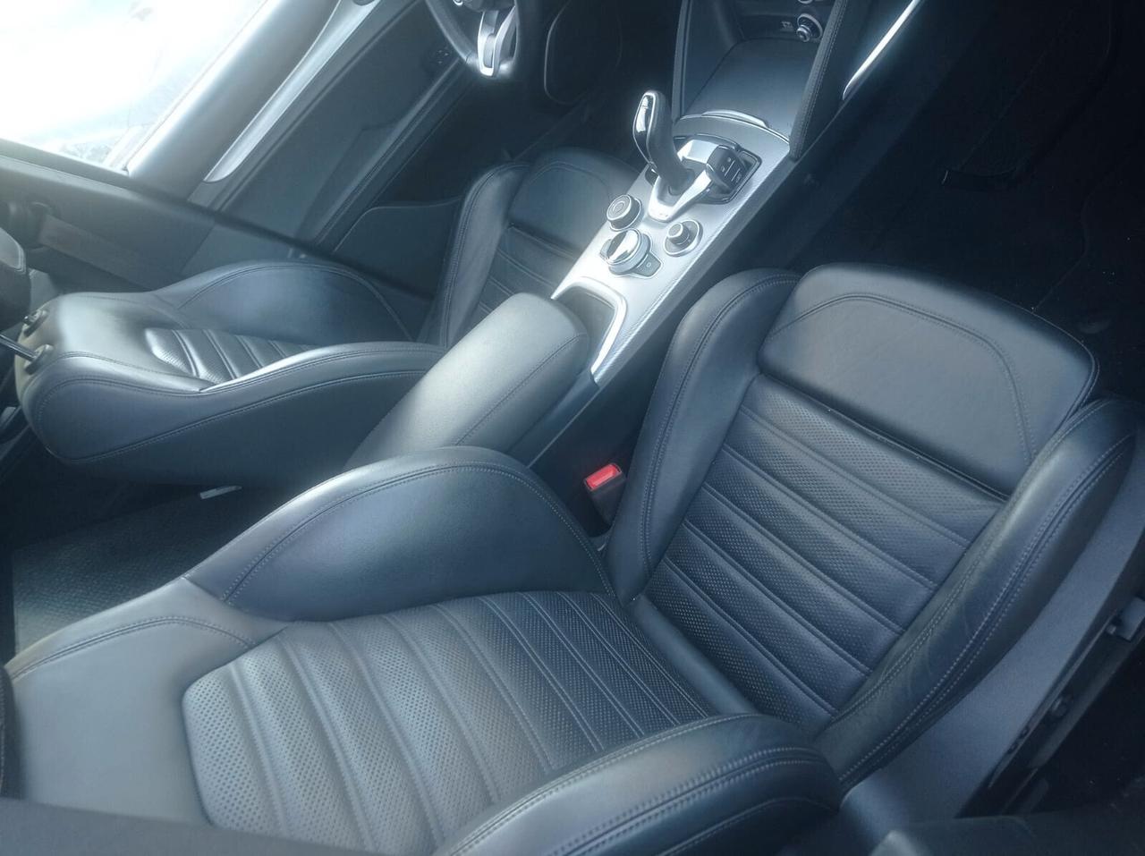 Alfa Romeo Stelvio 210 CV AT8 Q4 Veloce MOTORE ROTTO