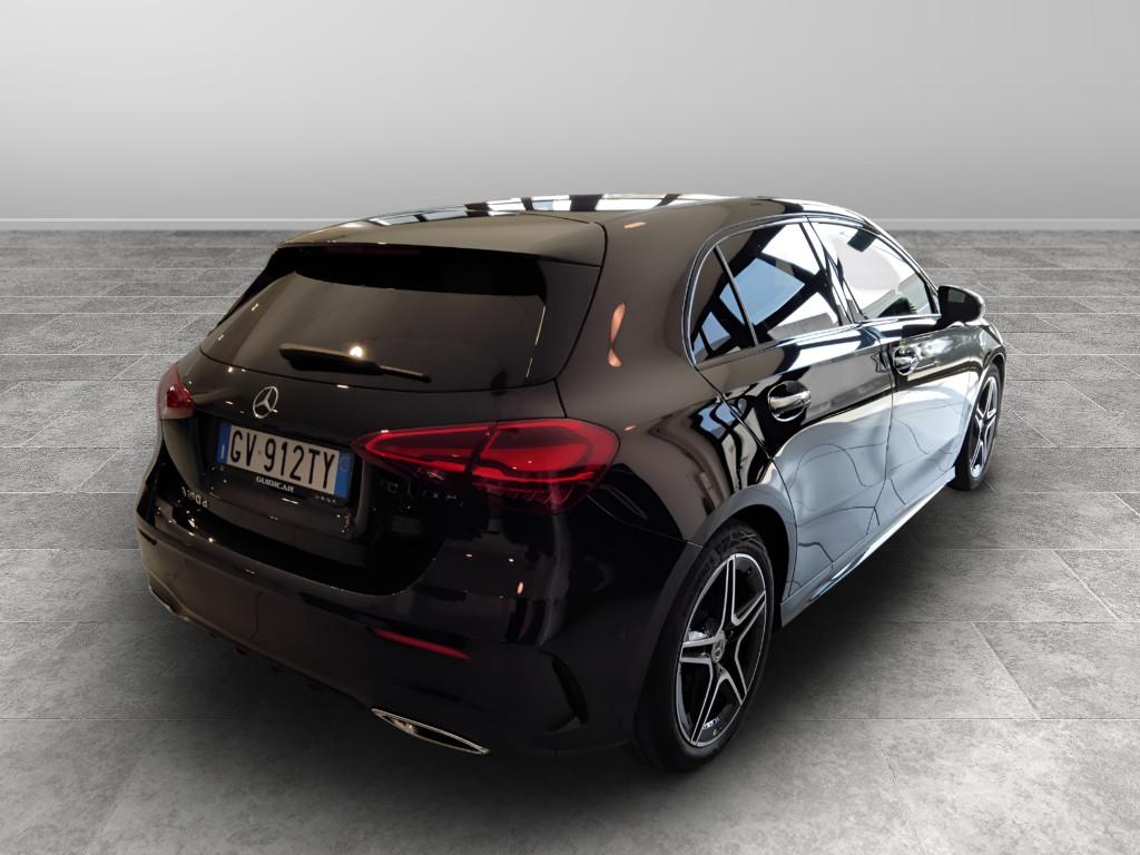 Mercedes-Benz Classe A - W177 2023 - A 180 d AMG Line Advanced Plus auto