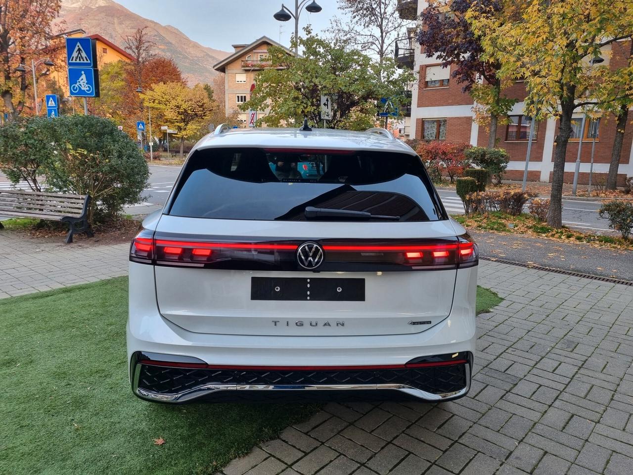 Volkswagen Tiguan 2.0 TDI 193 CV DSG 4MOTION R-Line Plus