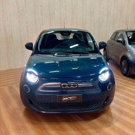 Fiat 500 500e Berlina 42 kWh Icon Batteria Nuova