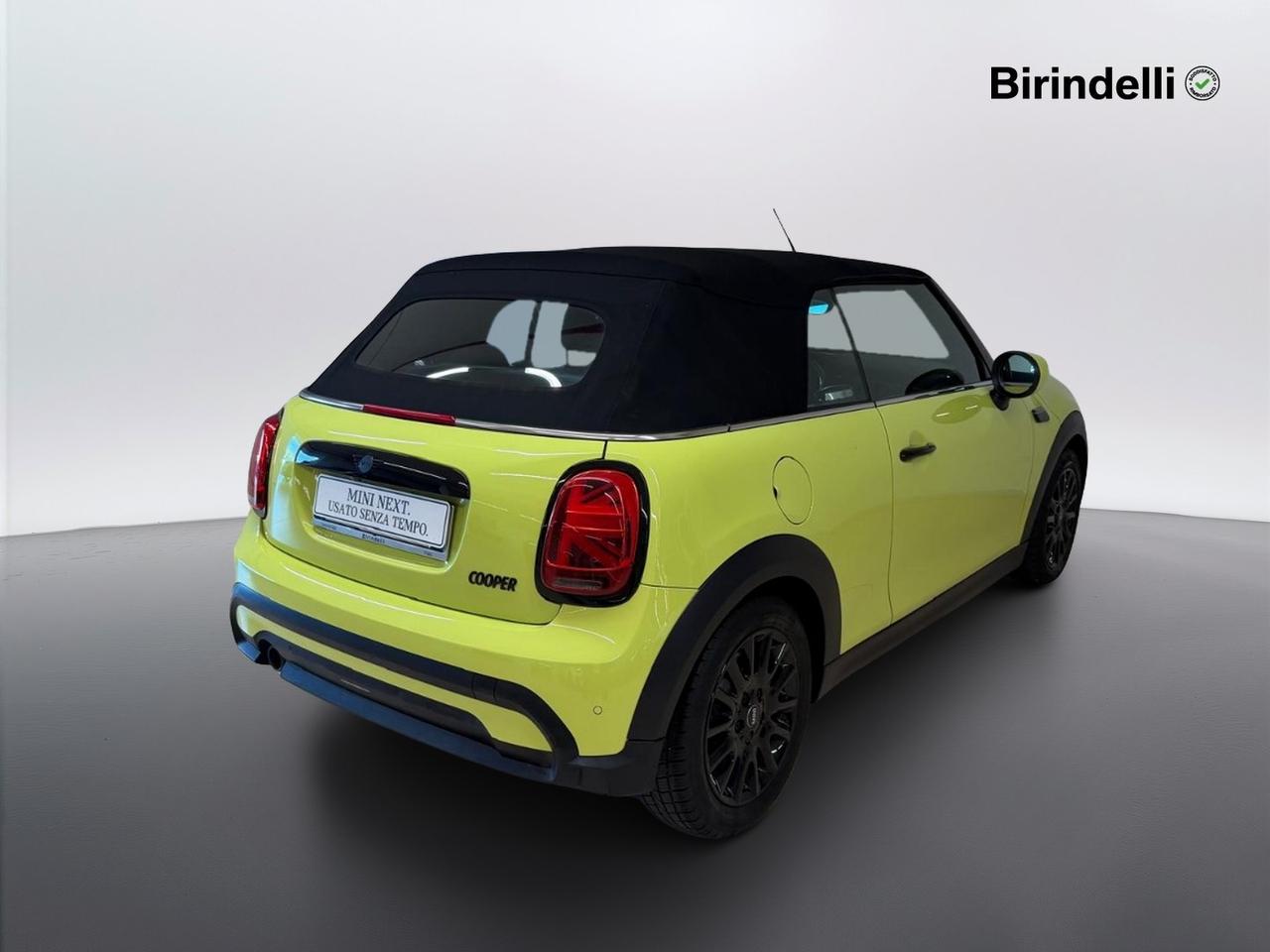 MINI Mini Cabrio (F57) - Mini 1.5 Cooper Classic Cabrio