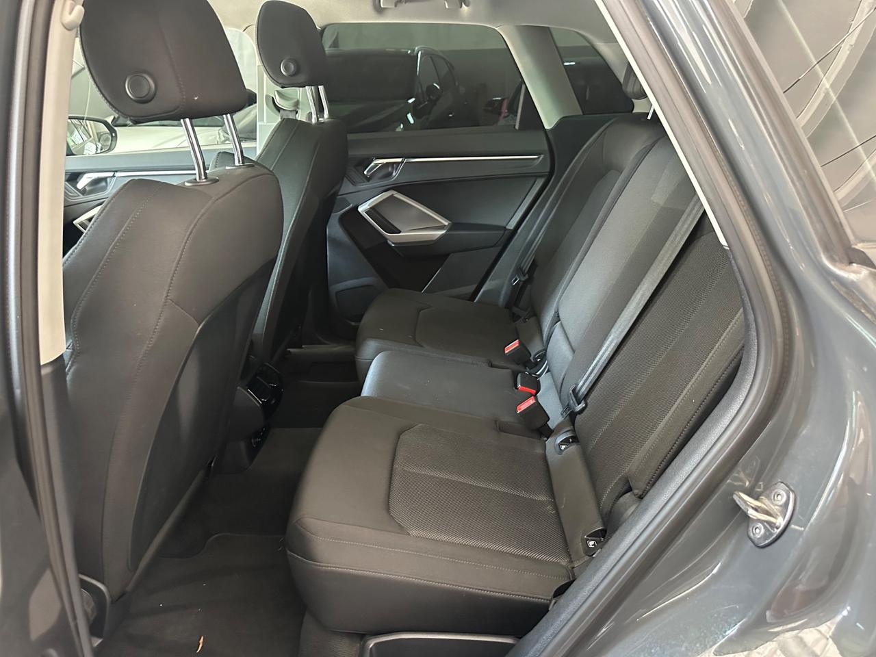 Audi Q3 35 TDI S tronic line edition