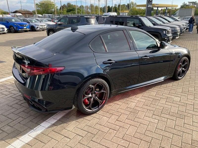 Alfa Romeo Giulia Giulia 2.9 V6 Bi-Turbo Quadrifoglio