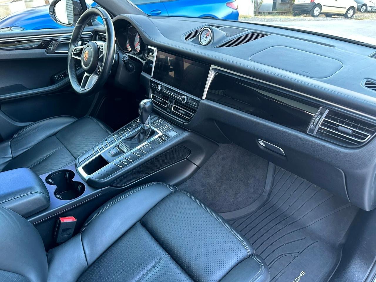Porsche Macan 3.0 S 354 cv - 2020