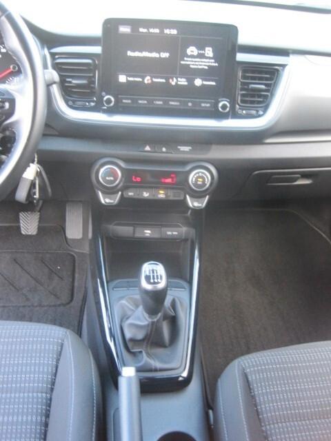 Kia Stonic 1.0 T-GDi 100 CV MHEV iMT Style