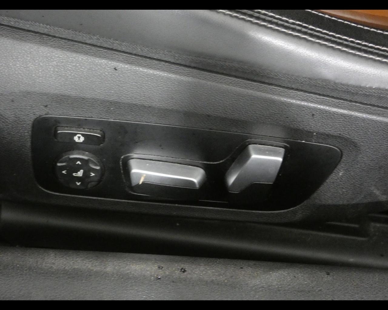 BMW Serie 8 (G15/F92) - 840i xDrive Coupé