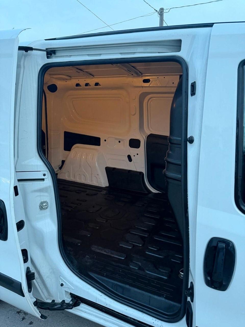 Fiat Doblo Doblò 1.6 MJT 105CV PC-TN Cargo Lamierato SX 3 Posti