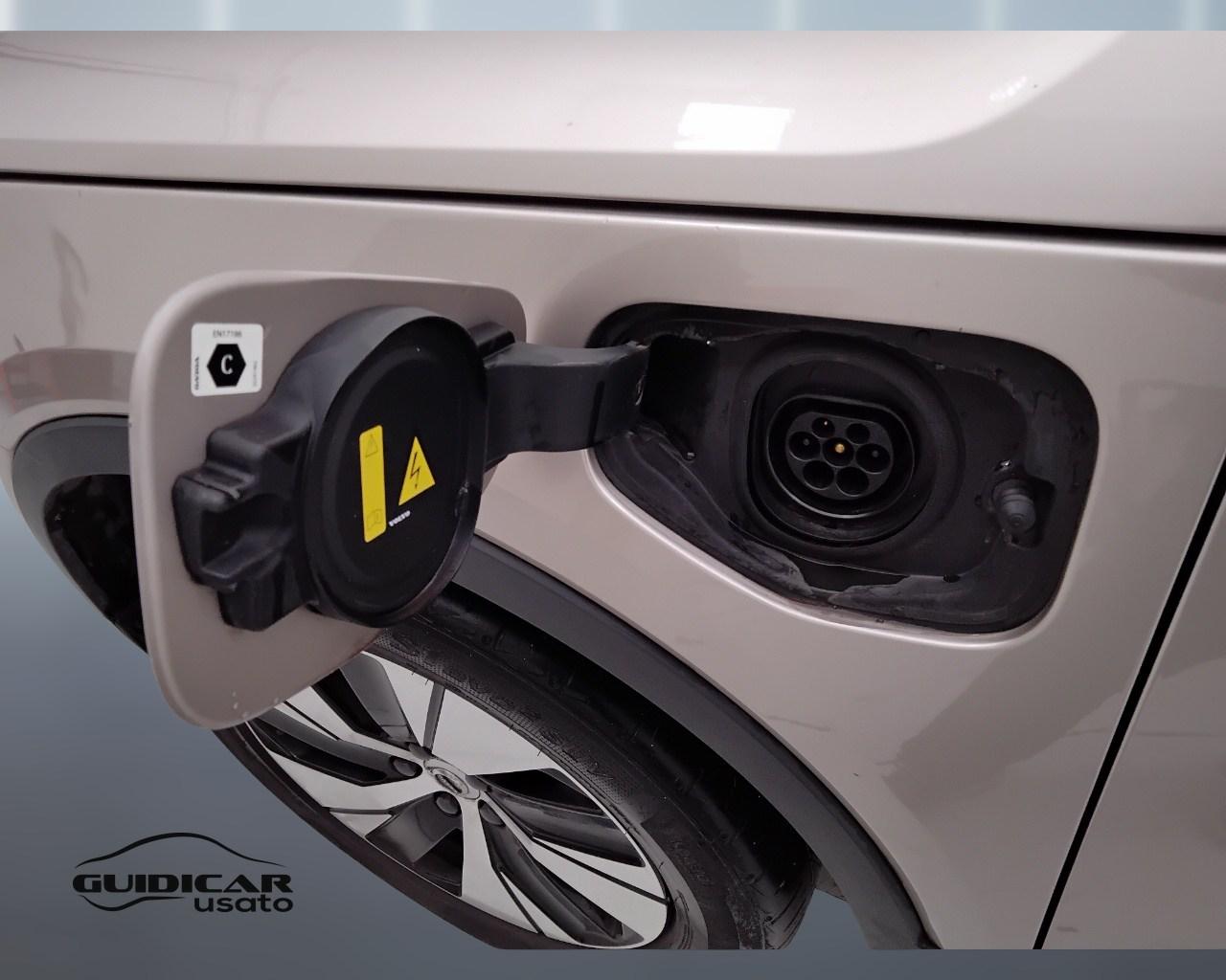 VOLVO XC40 2023 - XC40 1.5 t5 recharge phev Core auto