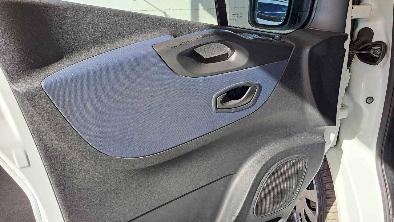 Opel Vivaro 1.6 CDTi 121Cv 2017