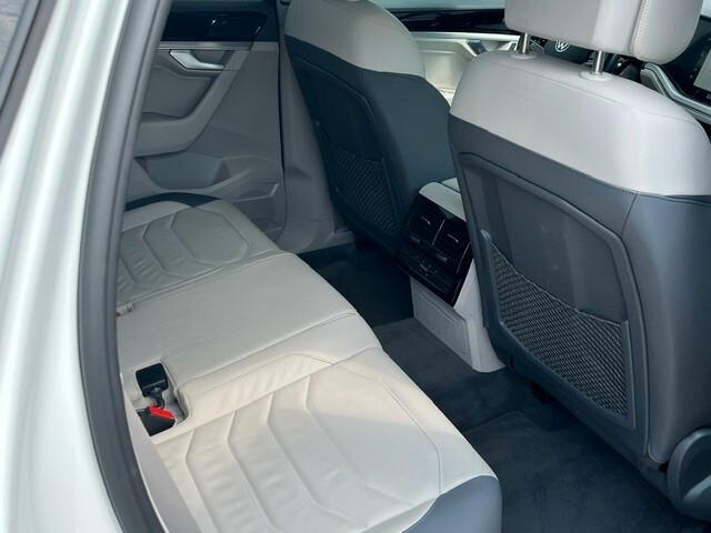 Volkswagen Touareg 3.0 V6 TSI eHybrid Elegance