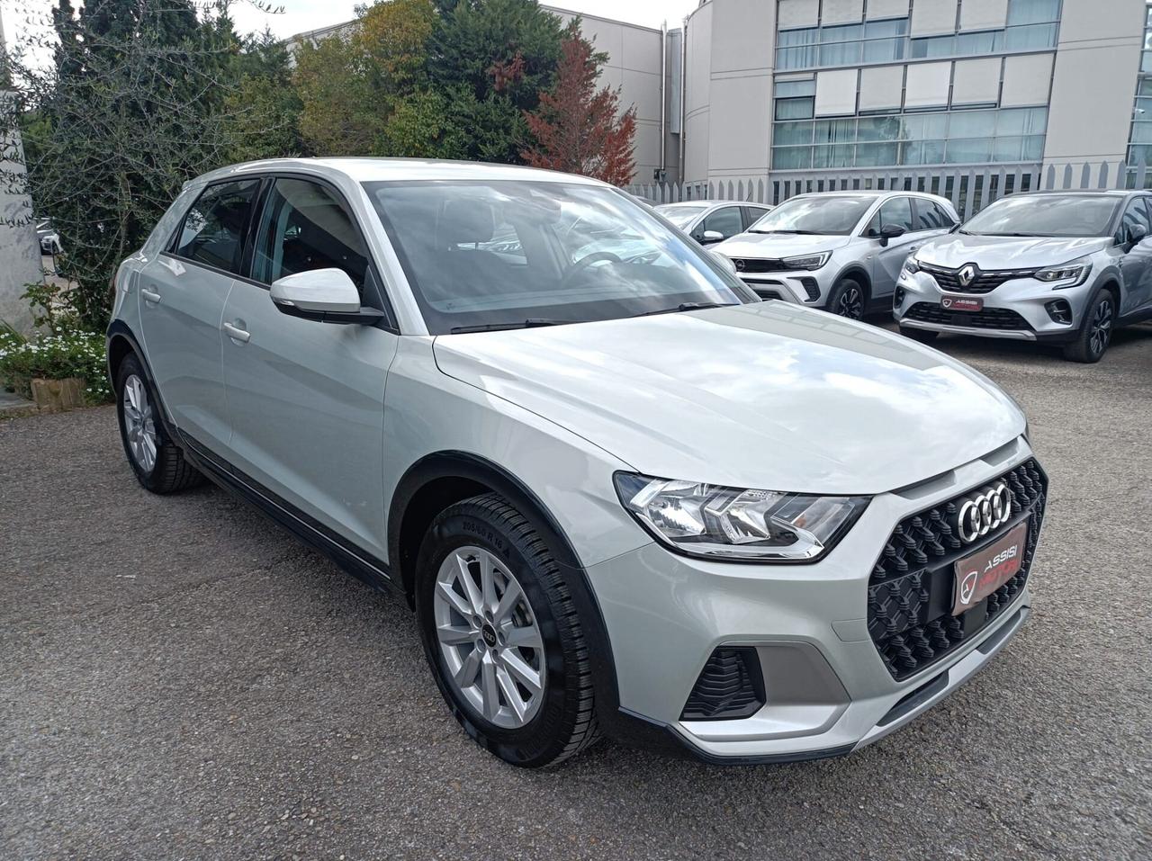 Audi A1 allstreet 30 TFSI S tronic Business