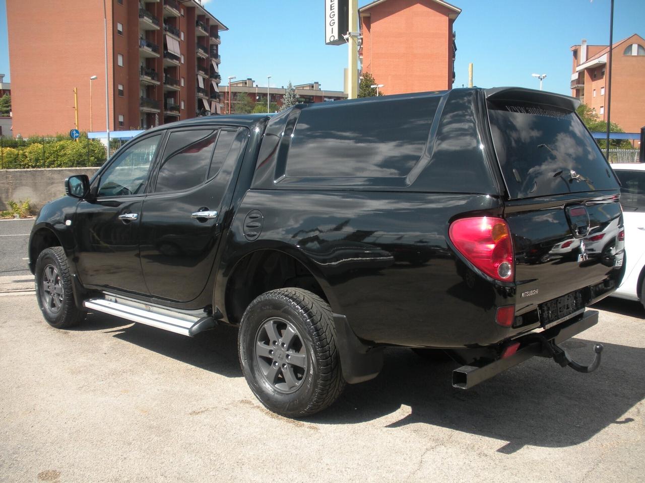 Mitsubishi L200 2.5 DI-D Double Cab Invite