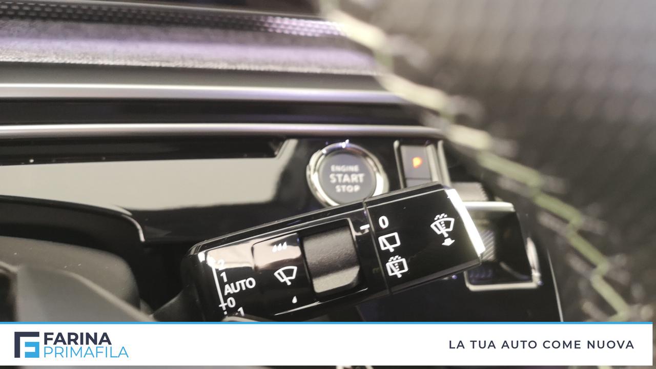 PEUGEOT Nuovo 5008 Hybrid 136 e-DCS6 GT