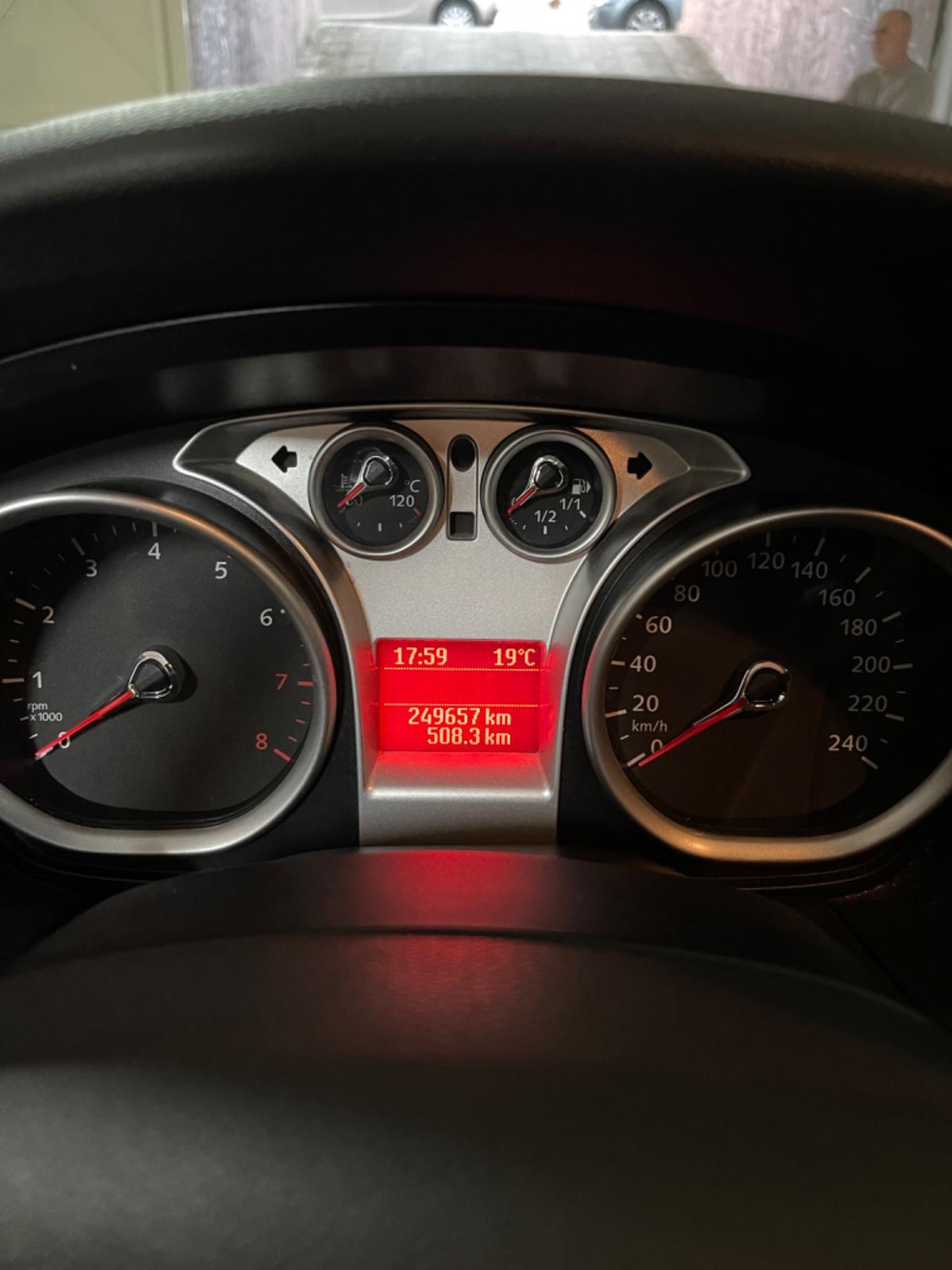 Ford Focus 1.6 (115CV) SW Bz.- GPL Titanium