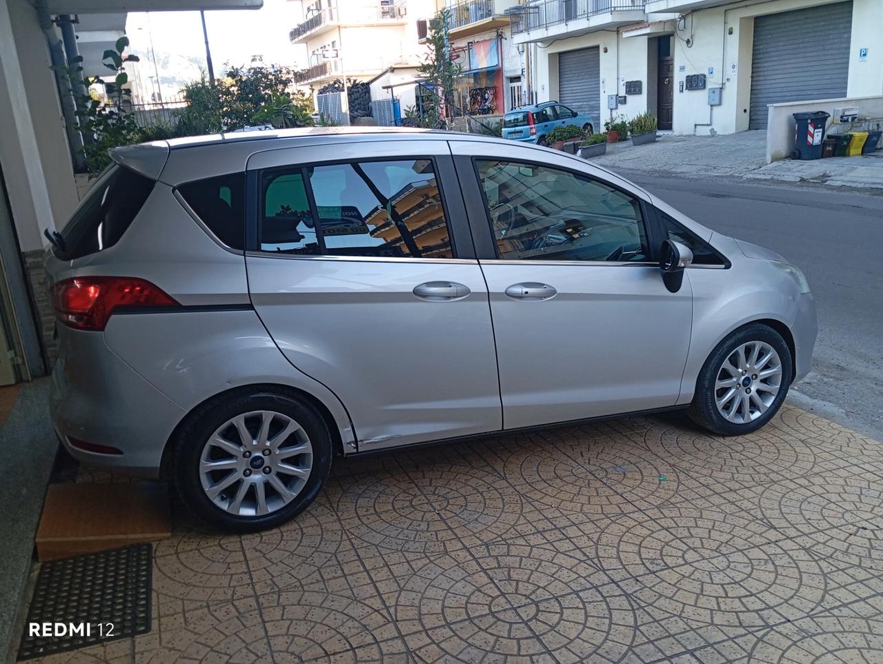 Ford B-Max 1.6 TDCi 95 CV Individual