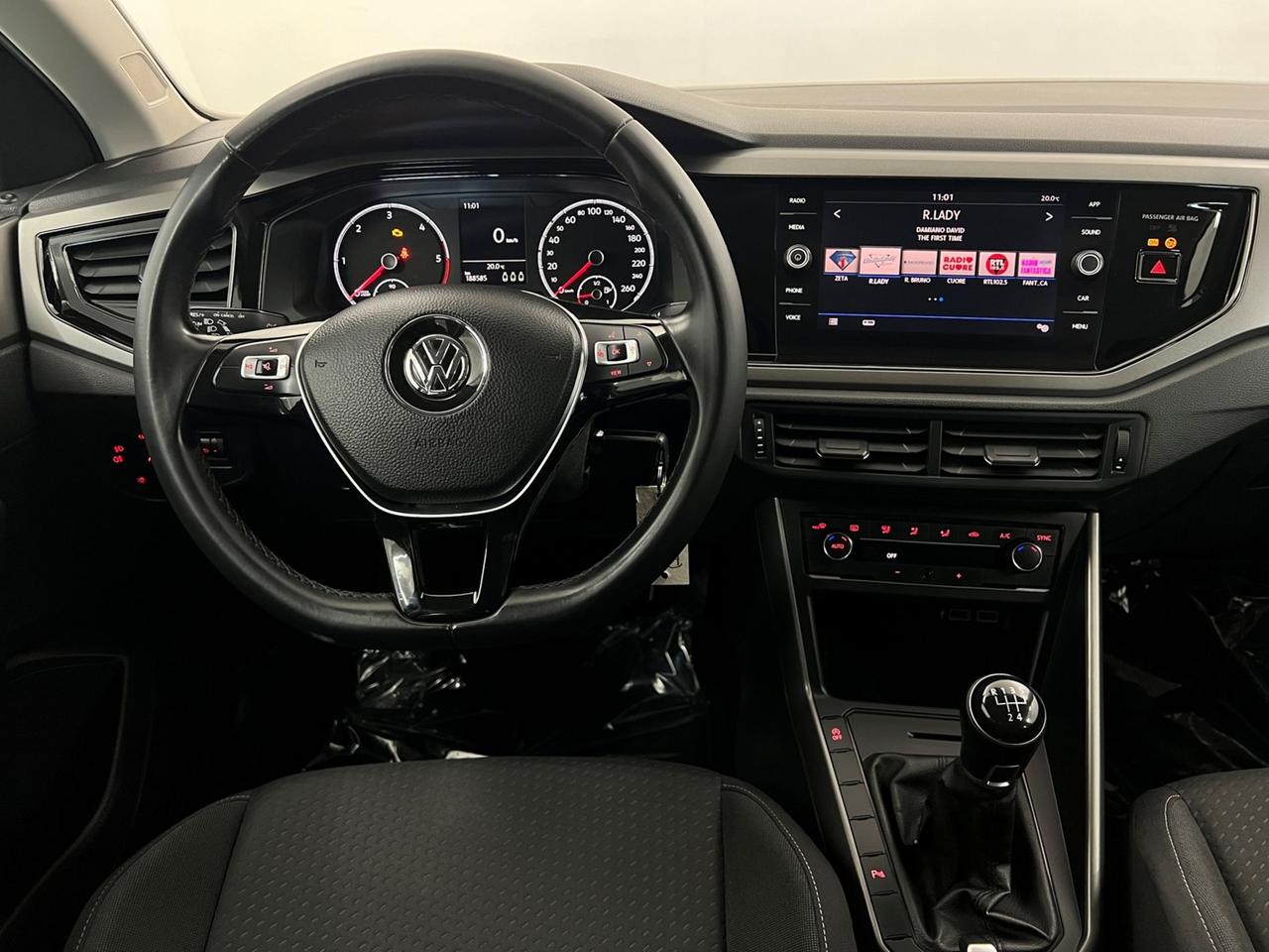 VOLKSWAGEN Polo VI 2017 Polo 5p 1.6 tdi Comfortline 80cv