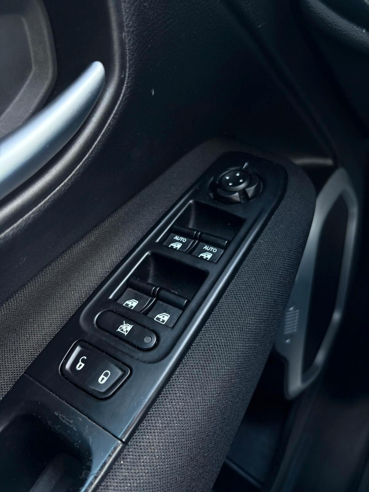 Jeep Renegade 1.6 Mjt 120 CV Longitude