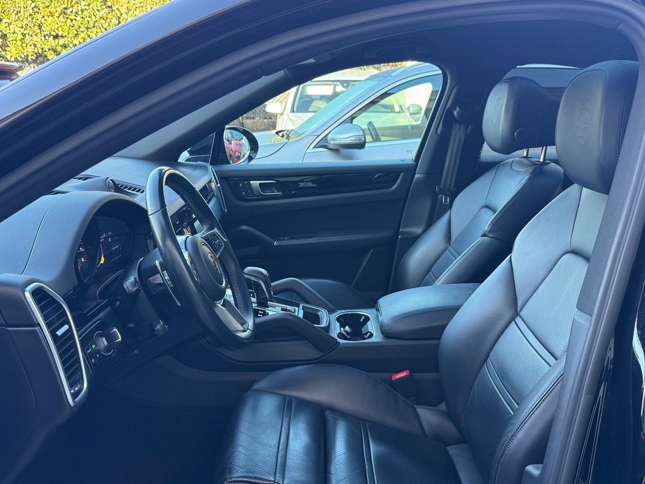 Porsche Cayenne 3.0 V6 Platinum Edition