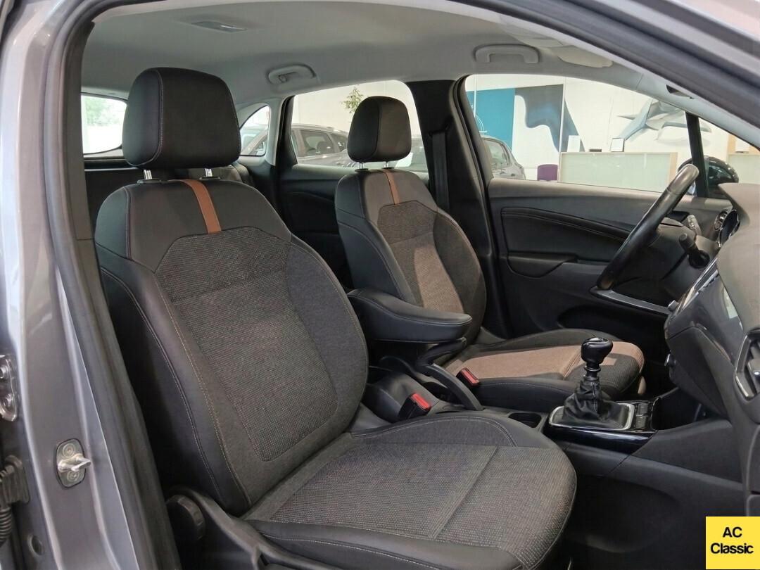 Opel Crossland Elegance 1.2 benzina ( 110 cv)