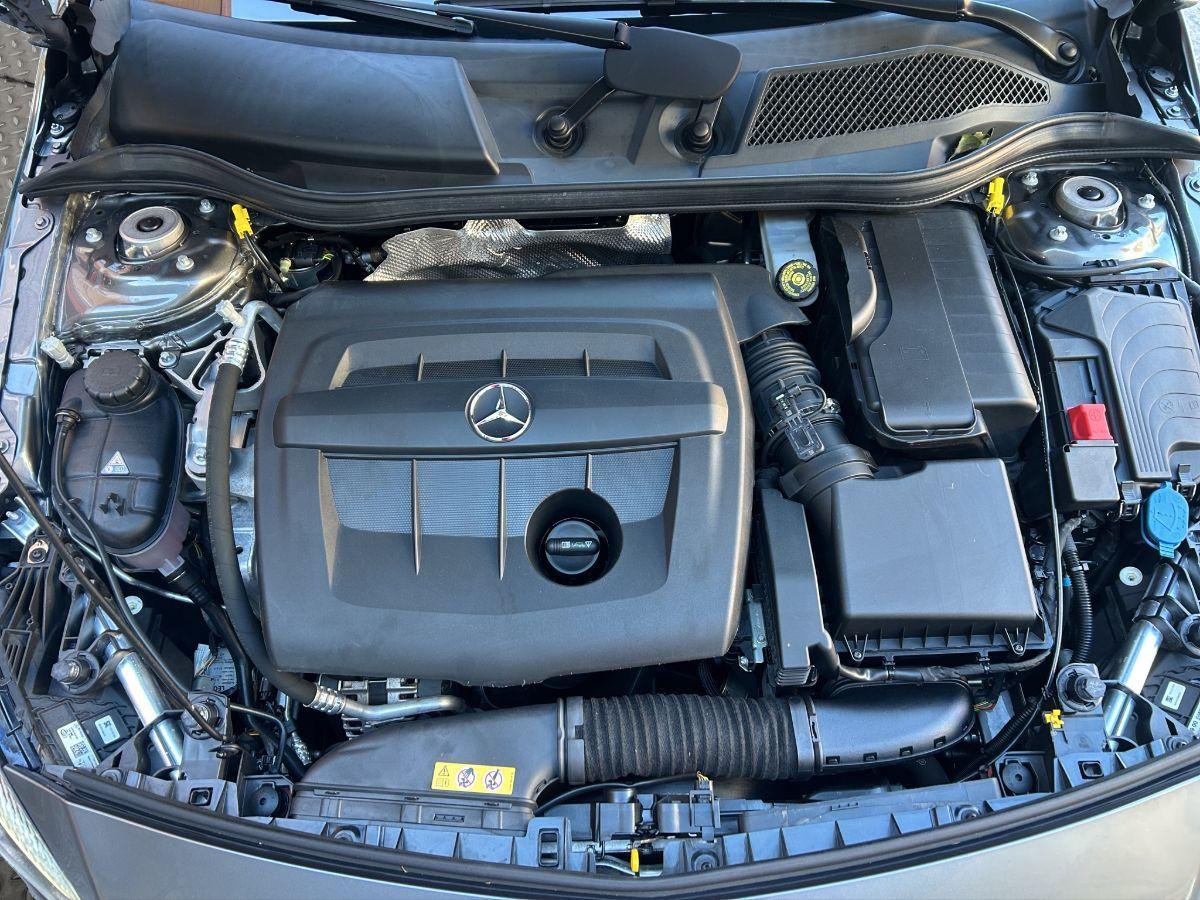 MERCEDES - Classe A - A 180 d 109CV Premium
