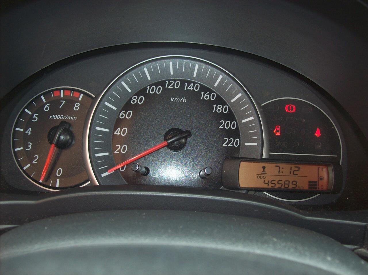 Nissan Micra 1.2 12V solo 45000 km per neopatentati