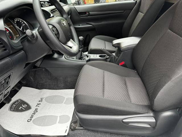 TOYOTA Hilux 2.4 D-4D 4WD 2 porte Single Cab Comfort