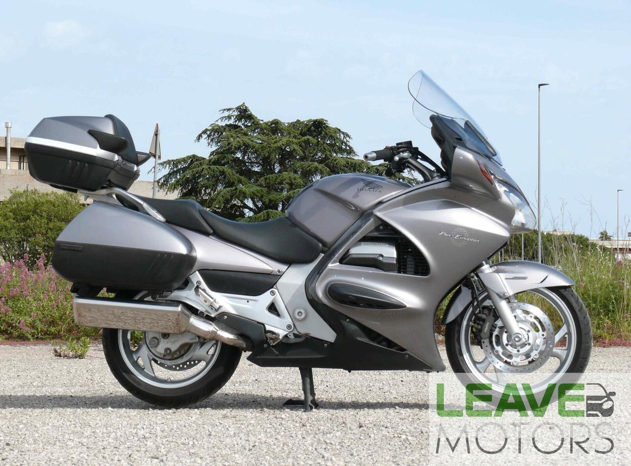 Honda Pan European Pan European (M1325)