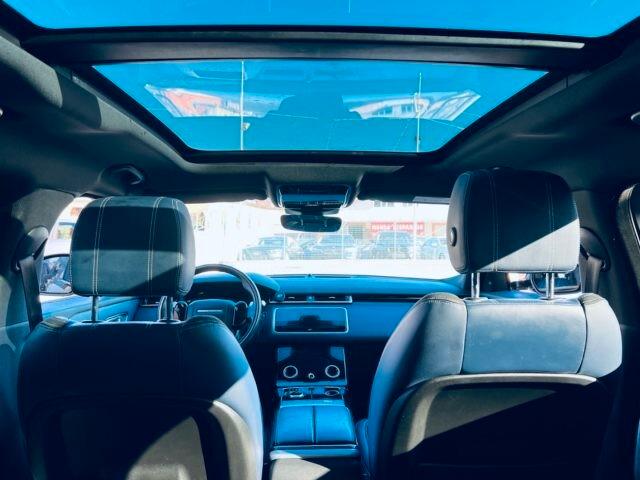 Land Rover Range Velar 2.0 240CV R DYNAMIC TETTO MOTORE NUOVO
