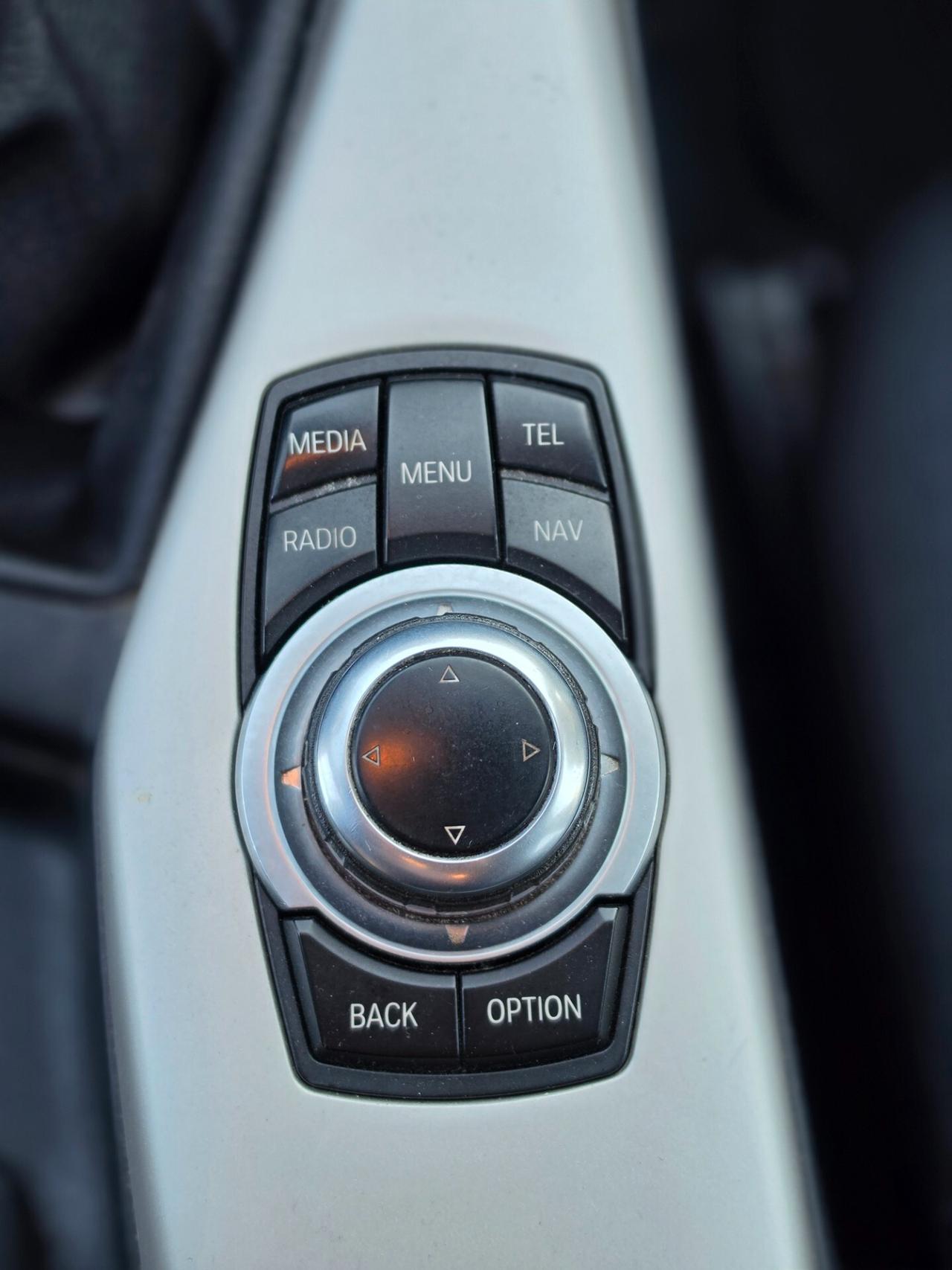 Bmw 118 118d 5p. Unique