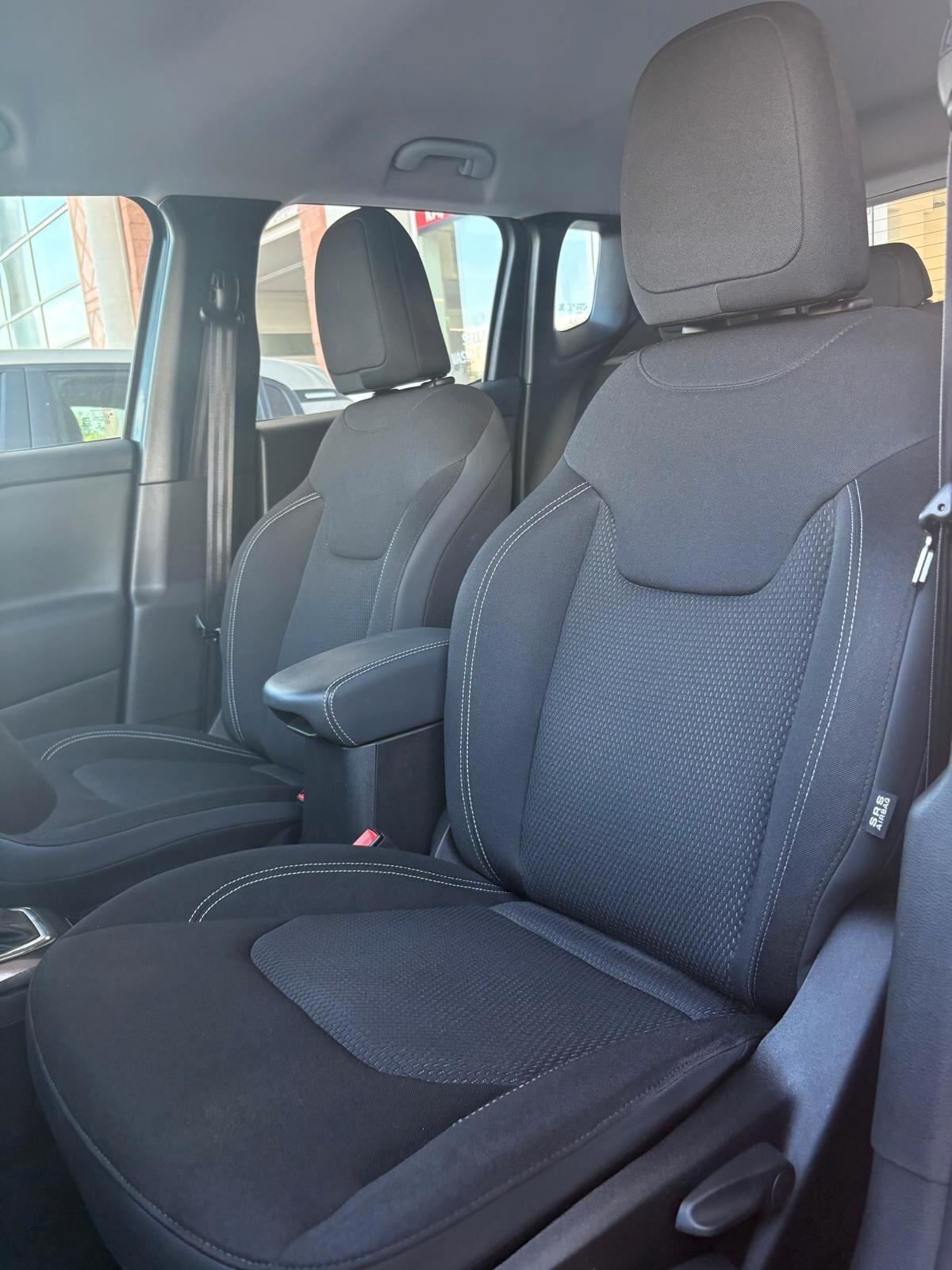 Jeep Renegade 1.3 T4 190CV PHEV 4xe AT6 Business Plus