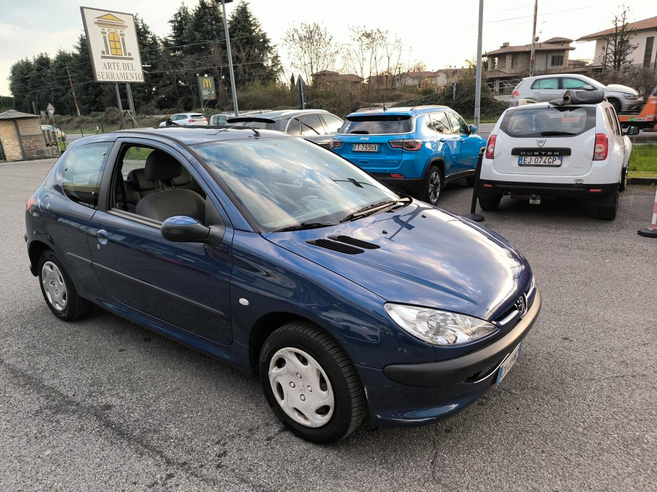 Peugeot 206 1.1 3p. XT *neopatentati*