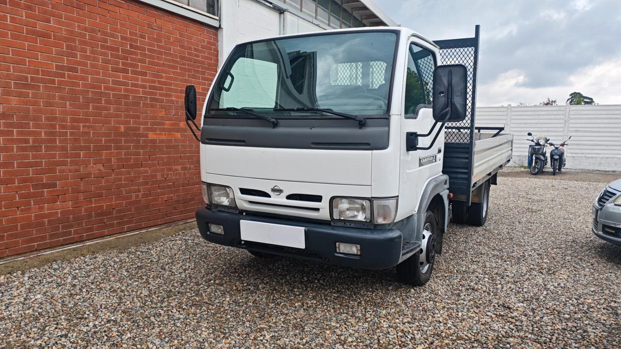Nissan Cabstar 120.35 3.0 Tdi PM-RG Cabinato L