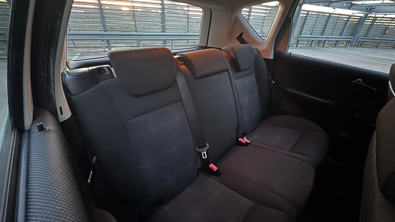 Mercedes-benz A 160 CDI BlueEFFICIENCY Executive