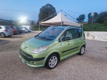 Peugeot 1007 1.4 HDi Trendy