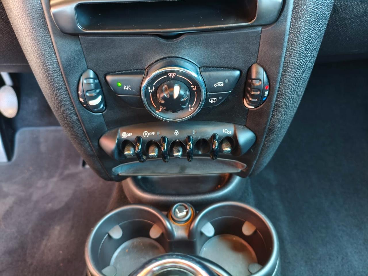 Mini One Countryman 1.6 D