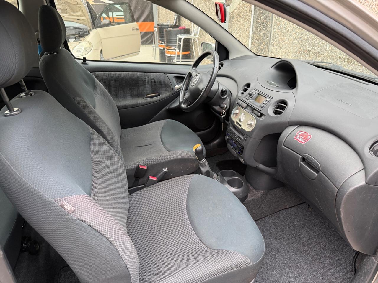 Toyota Yaris 1.3i benzina euro4